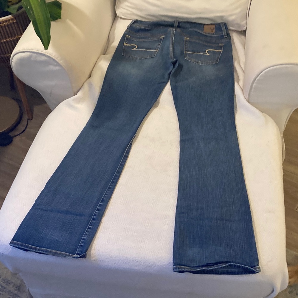 American Eagle Outfitters Blue Flare Jeans - Picture 2 of 3